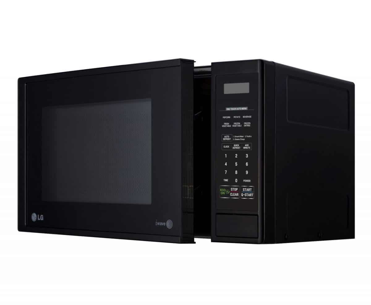 IMG_0130 LG 20L SOLO MICROWAVE OVEN - Image 1